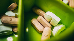 Israeli-made dietary supplement fights off viruses in lab tests, scientists say. Photo by Mika Baumeister on Unsplash