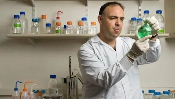 Prof. Dan Peer