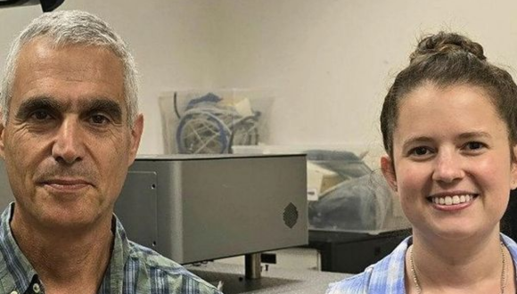 Prof. Uri Ashery, PhD Student Ofir Sade 